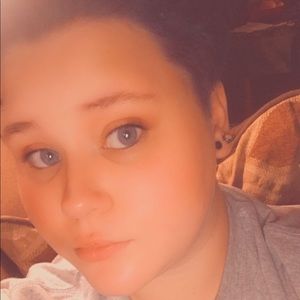 Meet your Posher, Erika